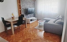 Apartman Dora