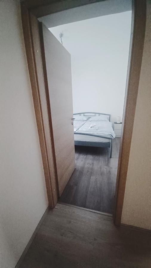 Ferienwohnung Apartman Dora Pula Exterior foto